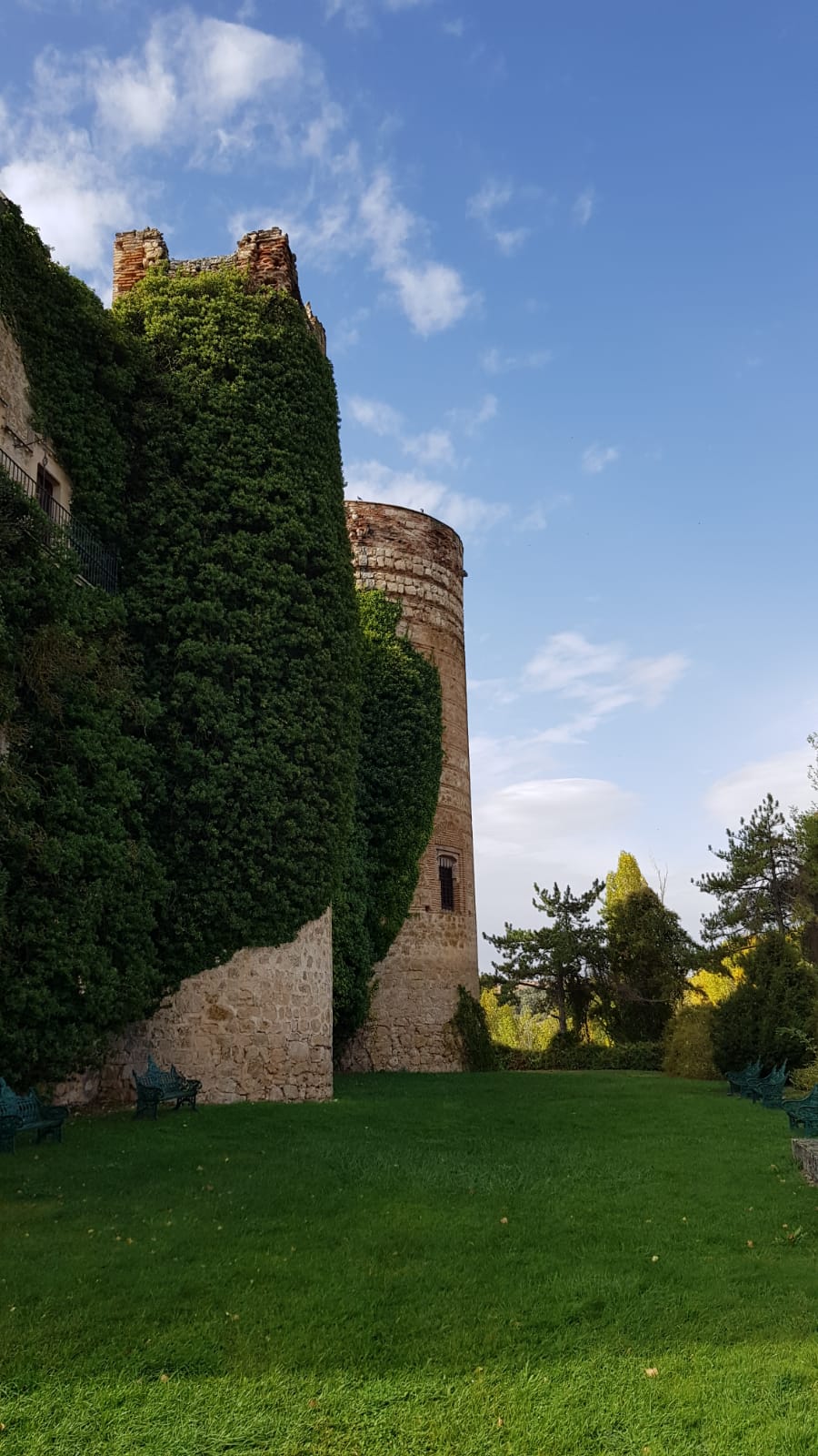 Castillo Castilnovo Exteriores 49